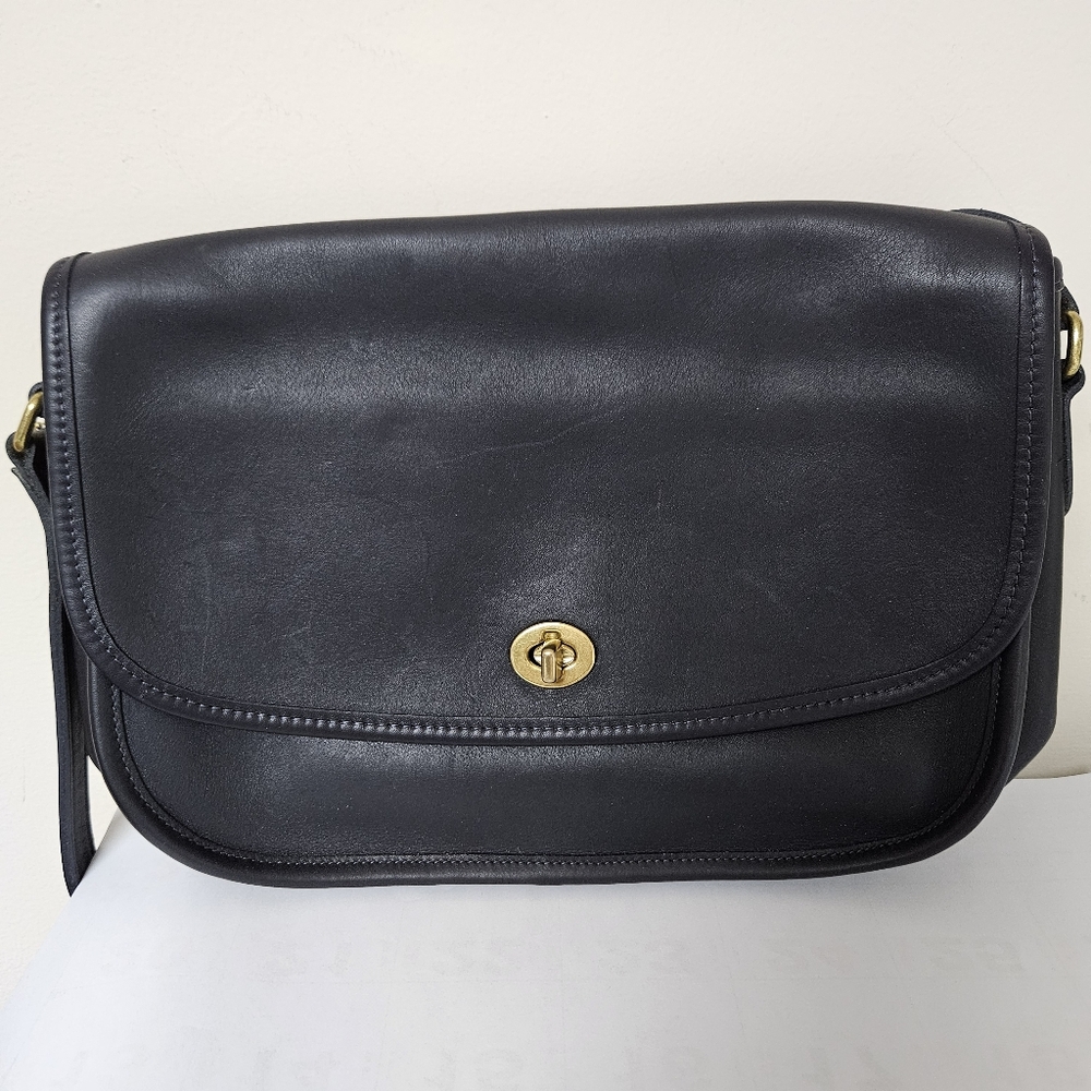 Vintage Coach leather messenger bag